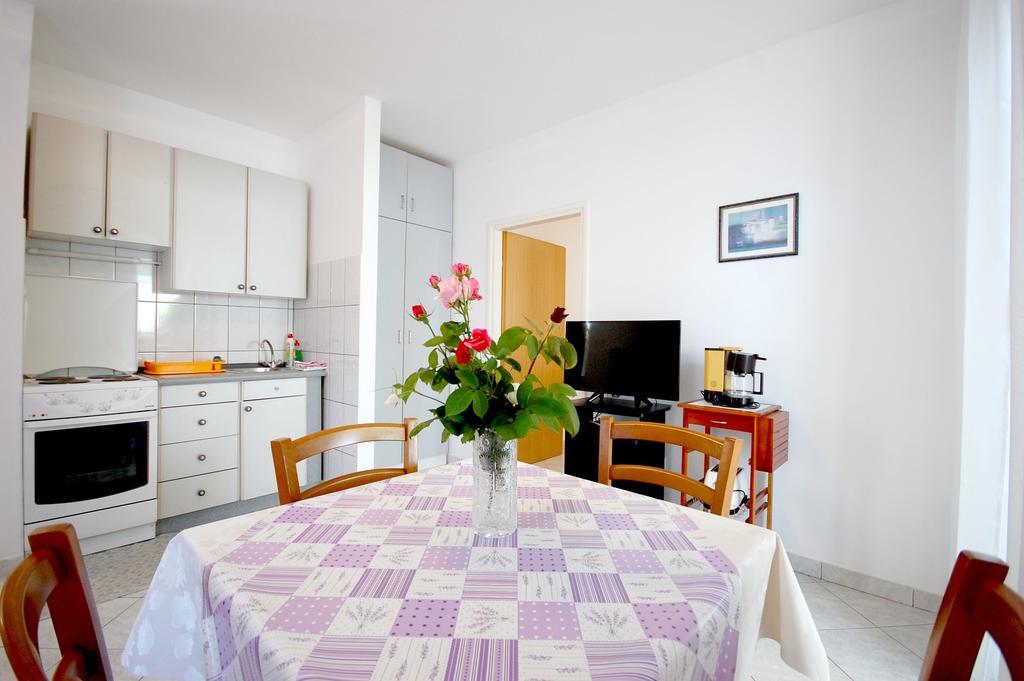 Apartments Klic Малинска Экстерьер фото